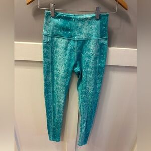 Victoria’s Secret size 2 teal leggings
